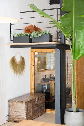Apartamento Industrial Loft In Front Of Santa Apolonia